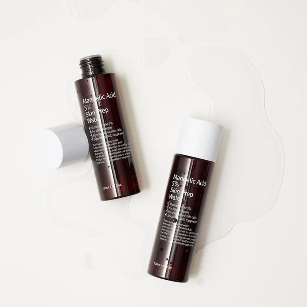 Eau exfoliante préparatrice à l’acide mandélique 5 % pour pores