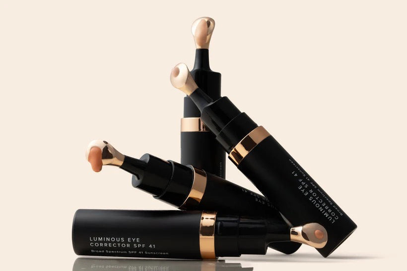 Corrector iluminador para ojos para ojeras, líneas finas e hinchazón  